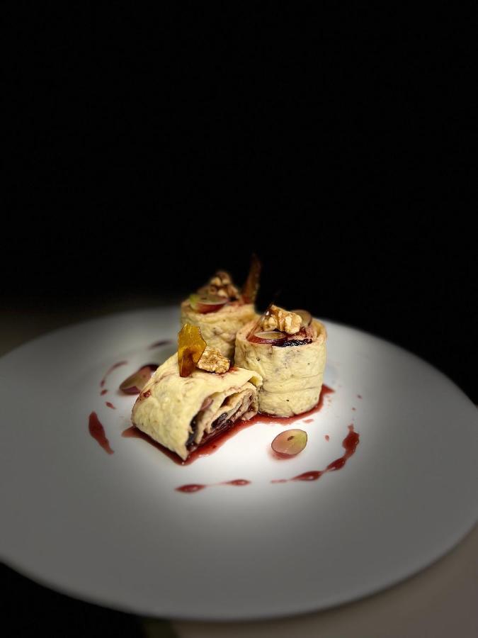 Vega Restaurant & Pensión 4*