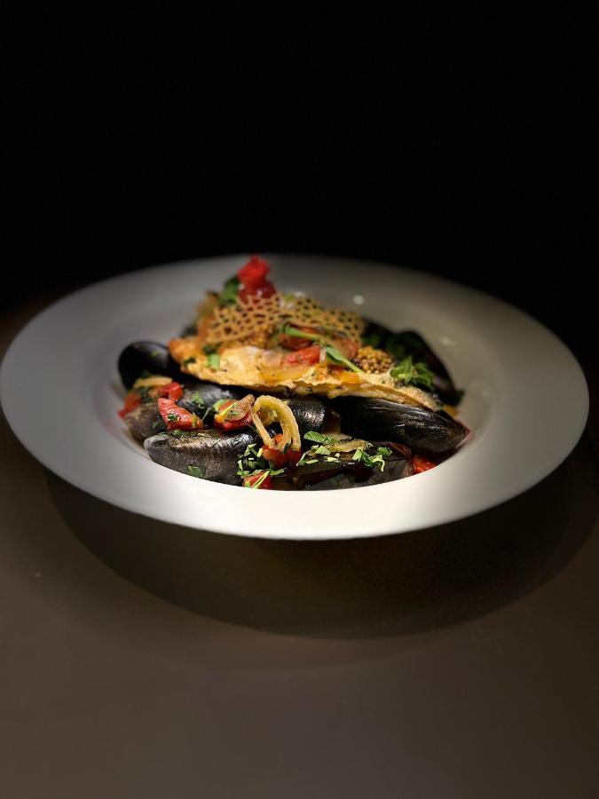Vega Restaurant & 4* Orşova